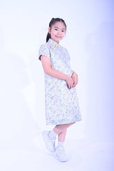 YUEHWA粉藍底櫻花短袖A型裙YC1160-4