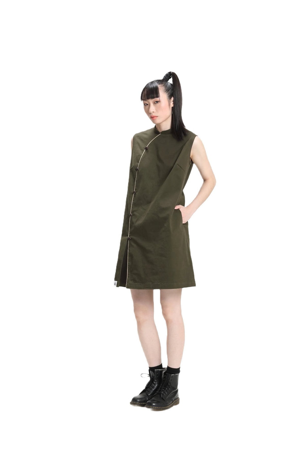 軍綠女裝無袖寬鬆長衫